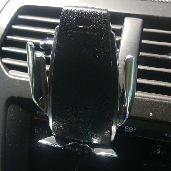 360' Rotating Laser Auto Cell Charger - Picture 5 of 9